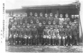 学窓を離れ戦争の真只中に！