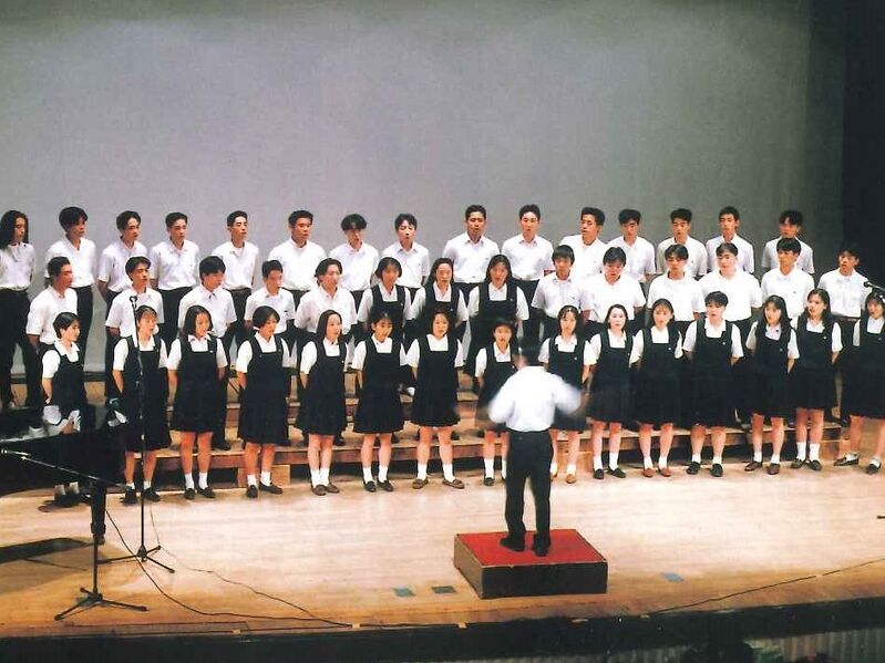 ファイル:合唱コンクール3H.jpg
