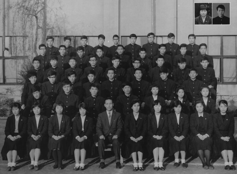 ファイル:高18 011 E組 02p.jpg