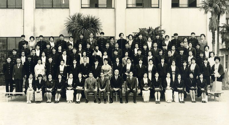 ファイル:高28回入学 1C.jpg