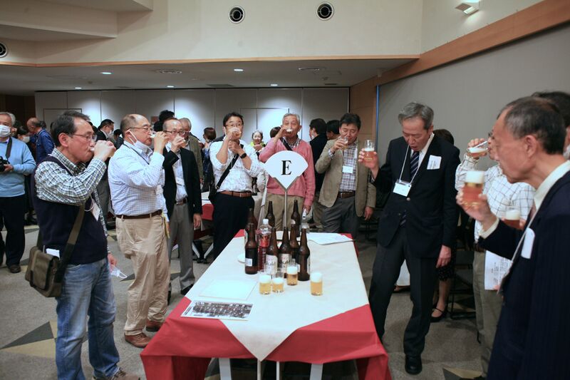 ファイル:高28回同期会E2023乾杯n 8104.jpeg