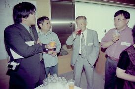 鬼崎先生を囲んで