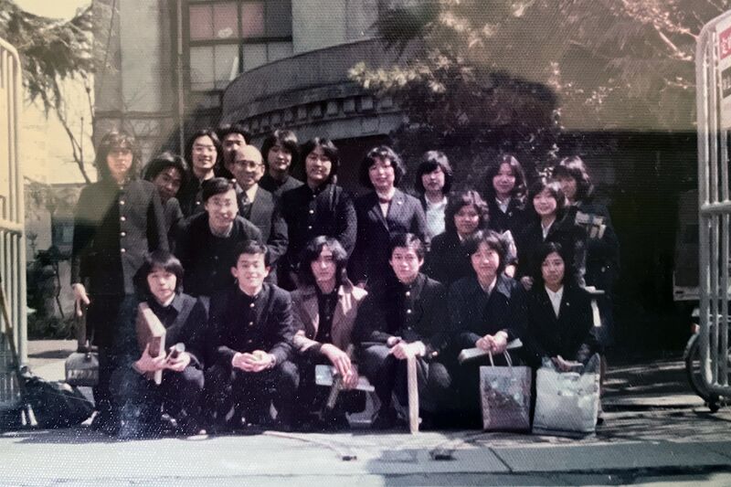 ファイル:高28 3A 芝先生を囲んで001.jpg