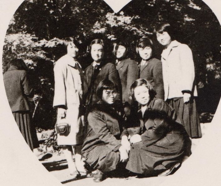 ファイル:05 卒業アルバム 3Fスナップ02.jpg