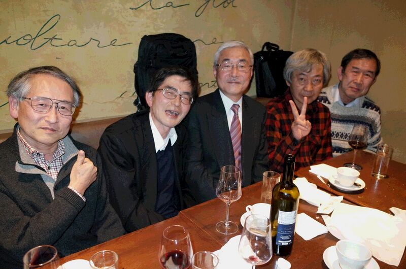 ファイル:140122 新橋 竹中直井滝川武岡鈴木.jpg