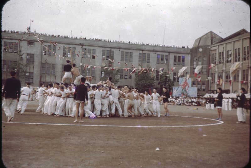 ファイル:19561007 運動会 棒倒し 03s.jpg