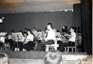 1967 ブラスバンド班 文化祭.jpg