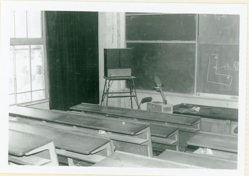 ファイル:1979昭和五十年代の旧校舎 奥野021.jpg