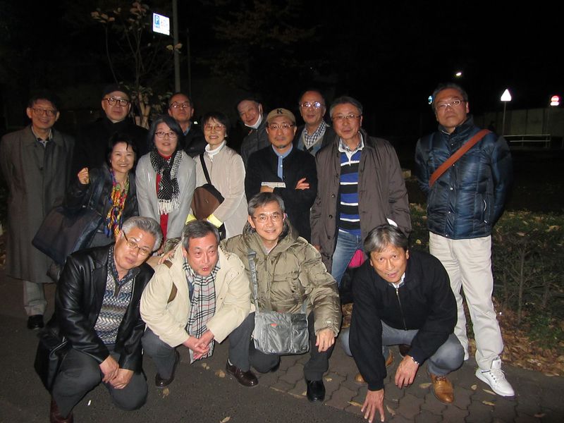 ファイル:2018.12.08 E組忘年会 集合写真.jpg