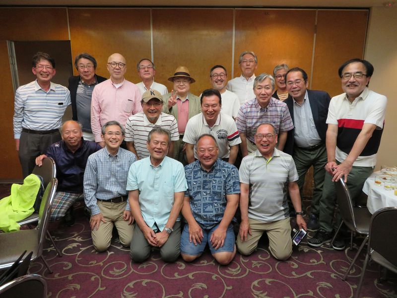 ファイル:2019.06.01 白組クラス会 集合.jpg