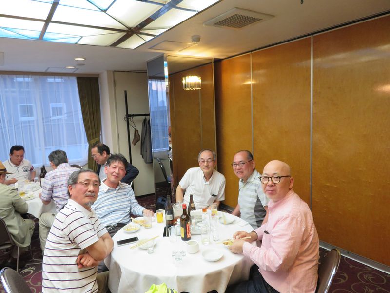 ファイル:2019.06.01 白組クラス会 02.jpg