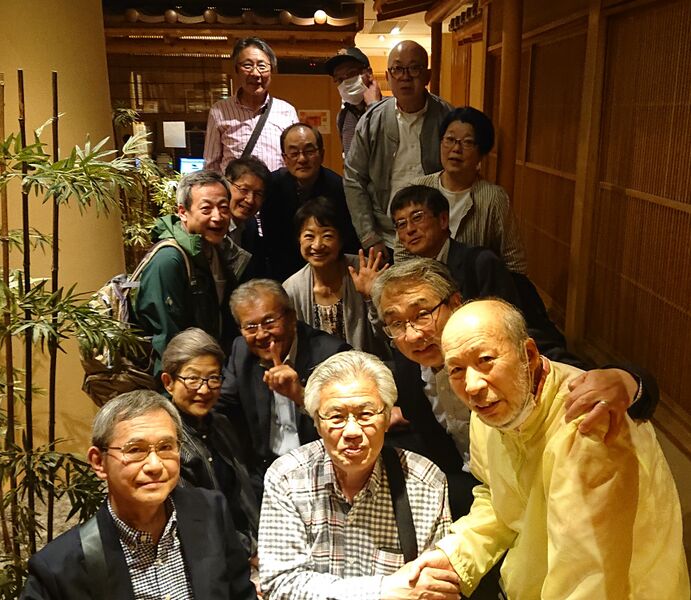 ファイル:2023.05.24 クラス会集合写真.JPG