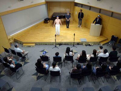 応援実演(岩崎さん)