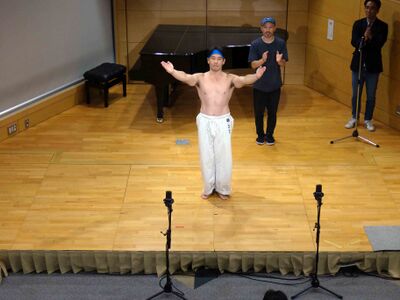 応援実演(岩崎さん)