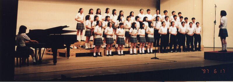 ファイル:97 合唱コンクール079.jpg
