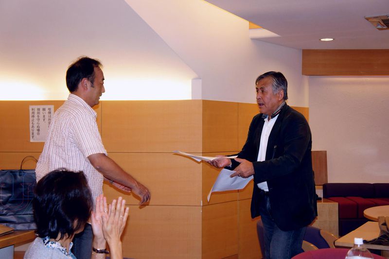 ファイル:H28 3DClass 2010 10 10 26.jpg