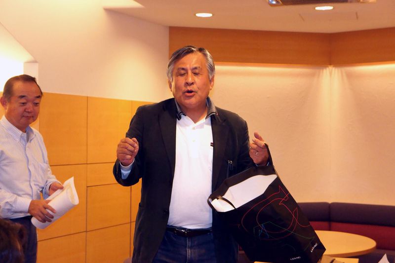 ファイル:H28 3DClass 2010 10 10 32.jpg